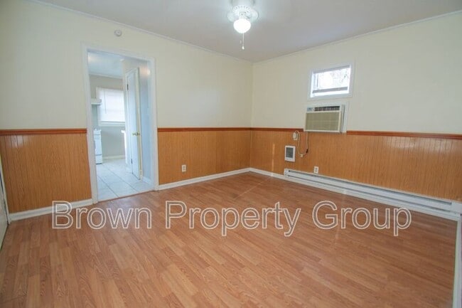 Foto del edificio - 401 Eva Cir