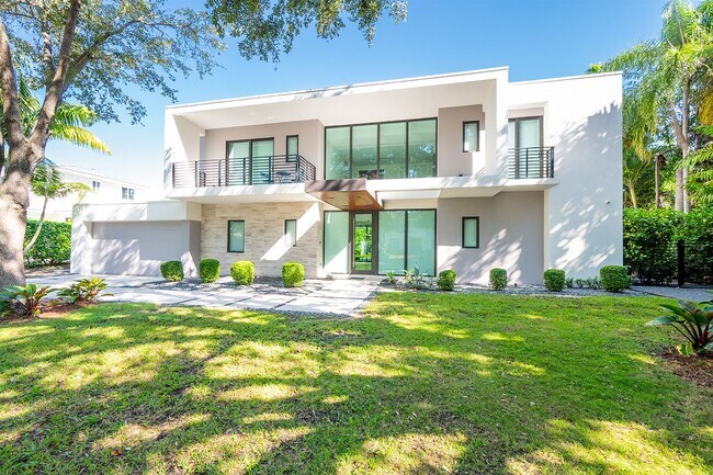 Building Photo - 5921 SW 87th St