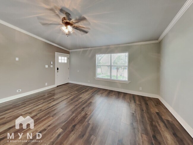 Foto del edificio - 6706 Tulsa Cove