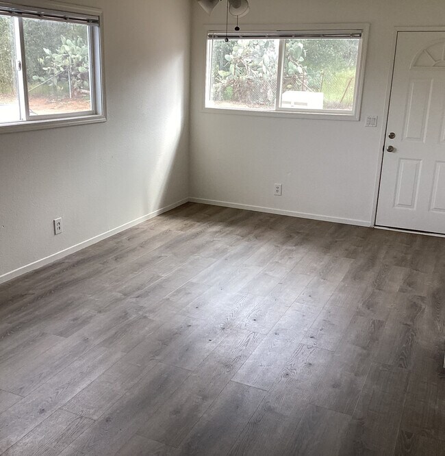 Building Photo - 30138 Miller Rd