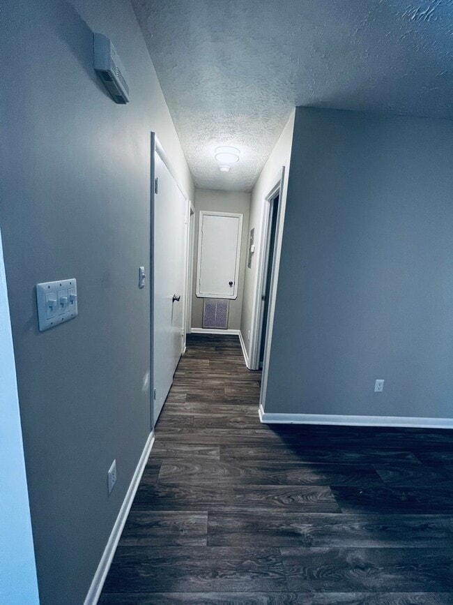 Interior Photo - Forest Pointe