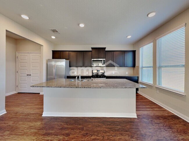 Building Photo - 8012 Turnberry Ln