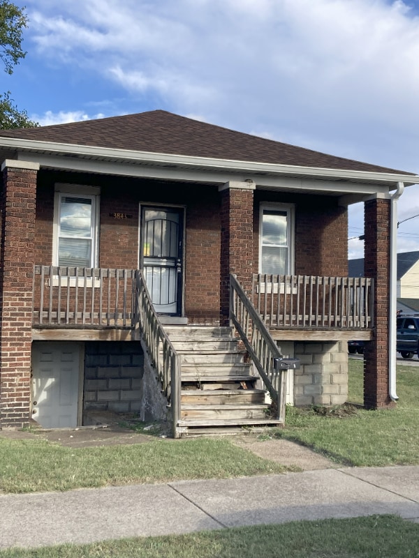 Building Photo - 3843 Carey St