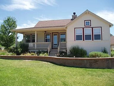 Building Photo - 817 Smith Flat Rd