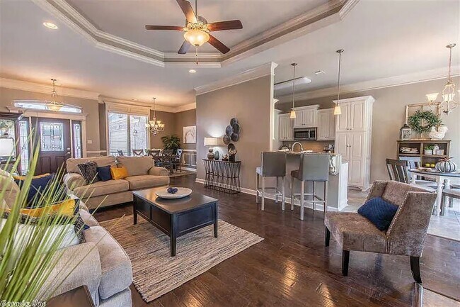 Foto del edificio - 9309 Meadow Gardens Cir