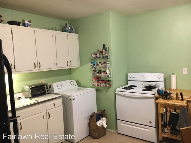 Foto del edificio - 2 br, 1 bath House - 212 Birch St.