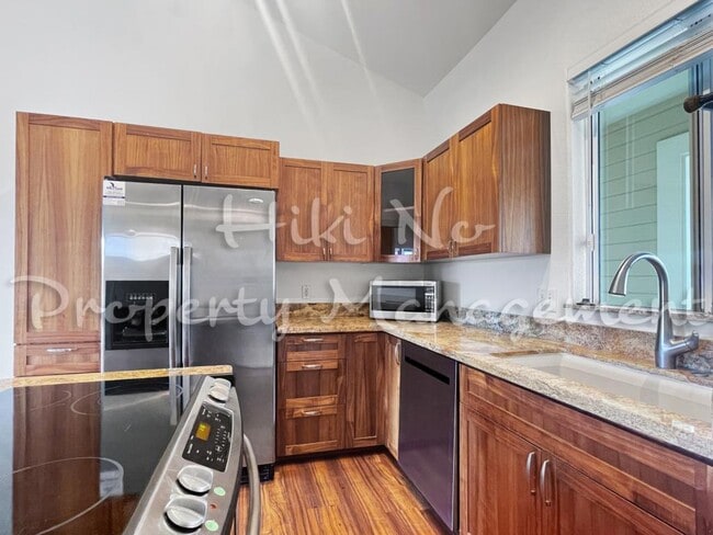 Building Photo - 75-6081 Ali'i Dr, Apt N-201