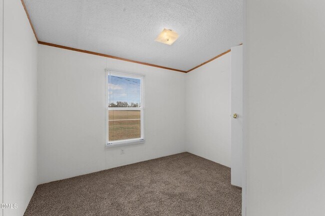 Foto del edificio - 1385 Live Oak Rd