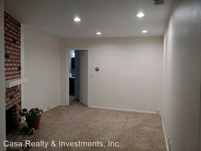 Building Photo - 2 br, 2 bath House - 609 Sartori Ave Unit 5