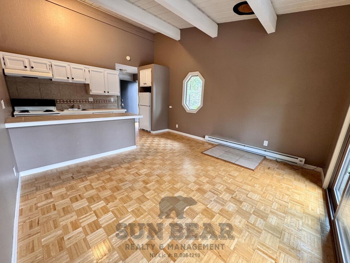 Primary Photo - 1 Bedroom in Toepa