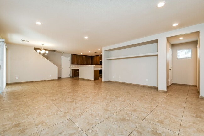 Building Photo - 3874 E Jasper Dr