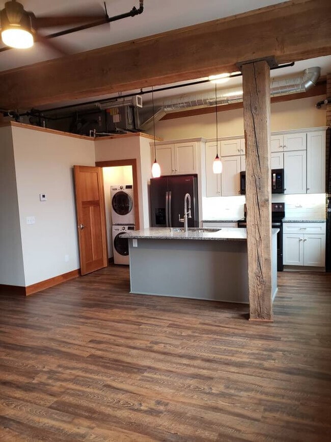 Interior Photo - The Schurmeier Lofts