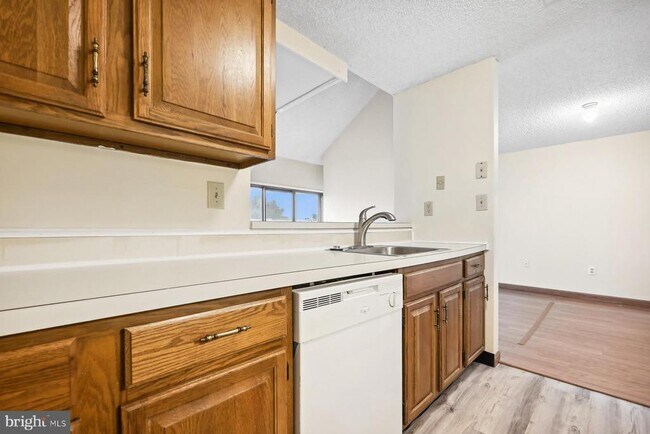 Foto del edificio - 1607 Aspen Dr
