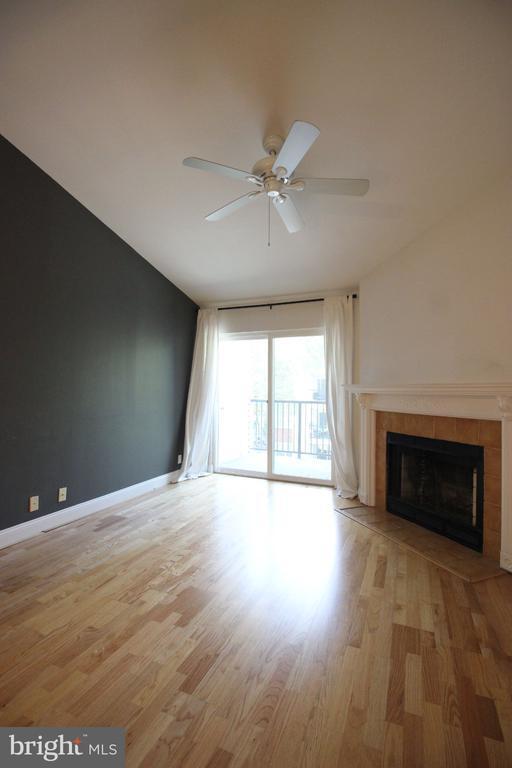Building Photo - 3304 Wyndham Cir