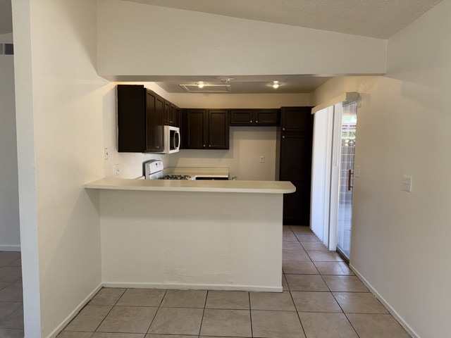 Building Photo - 6540 Pleasant Plains Way