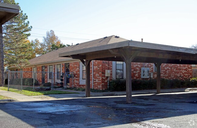 Building Photo - Fulton Park Towne Homes