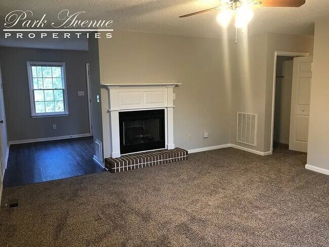 Building Photo - 116 Barnes Dr