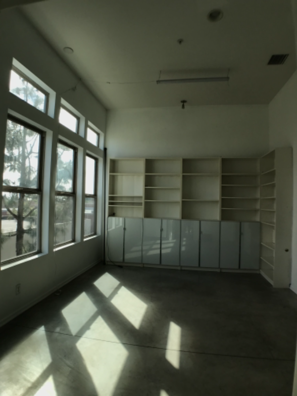 Foto del edificio - 209 N Bush St