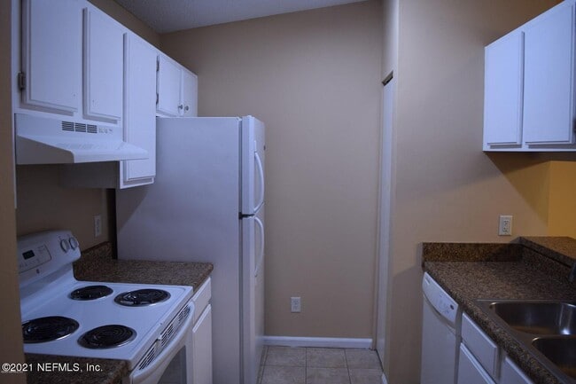 Building Photo - 3270 Ricky Dr