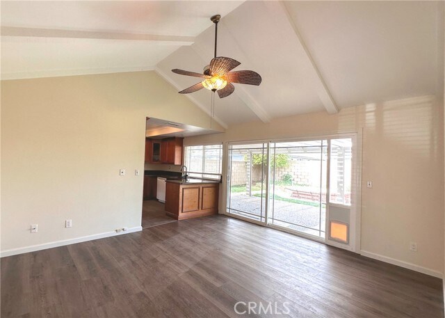 Foto del edificio - 2113 Catalina Ave