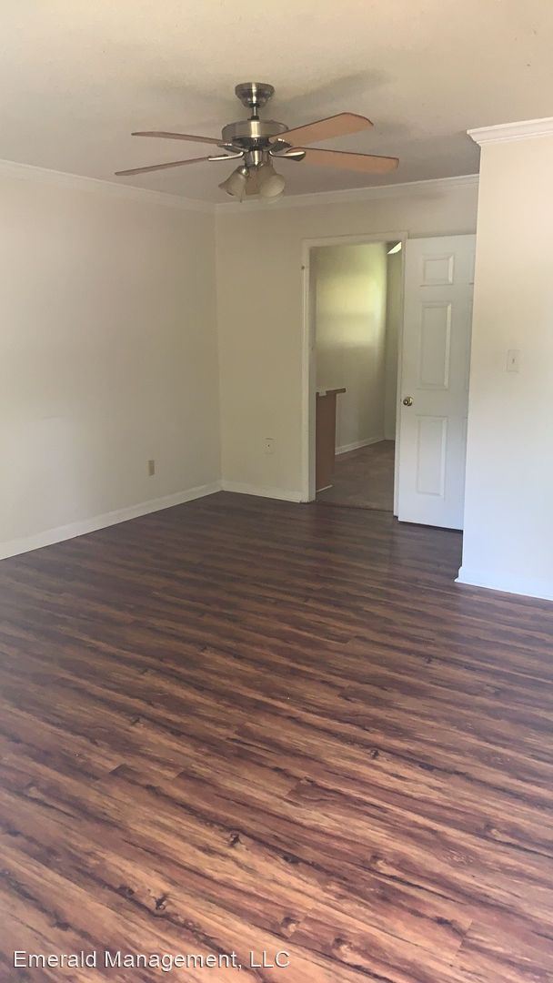Building Photo - 4698 Cook Dr