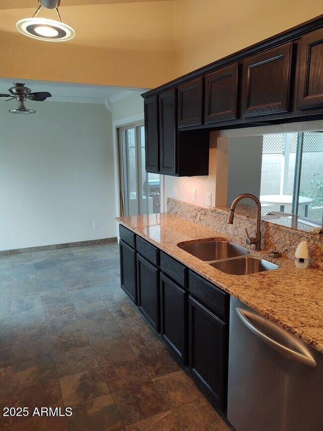 Foto del edificio - 4114 E Jojoba Rd