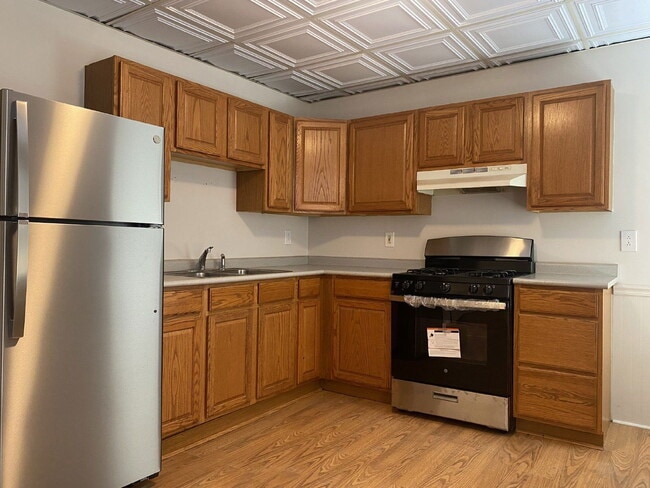 Foto del edificio - 104 3rd Ave