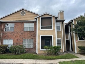 Building Photo - 4401 Thornbriar Ln