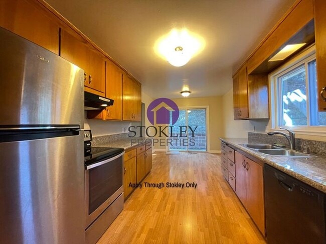 Building Photo - Stokley Properties Presents 965 Happy Vall...