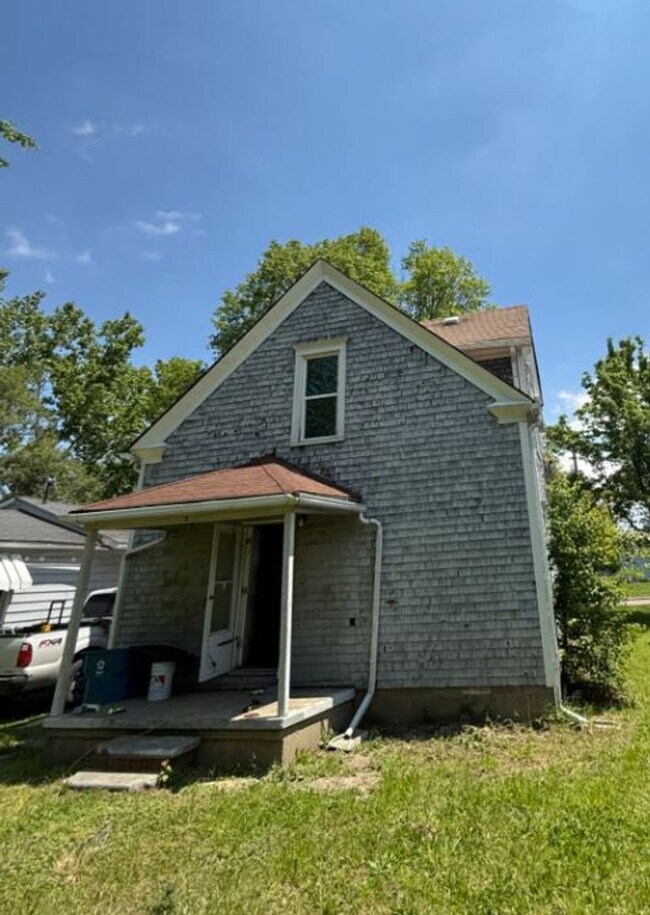 Foto del edificio - Section 8 Accepted! Spacious Newly Renovat...