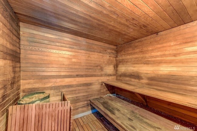 Building Photo - 3601 24th Ave W