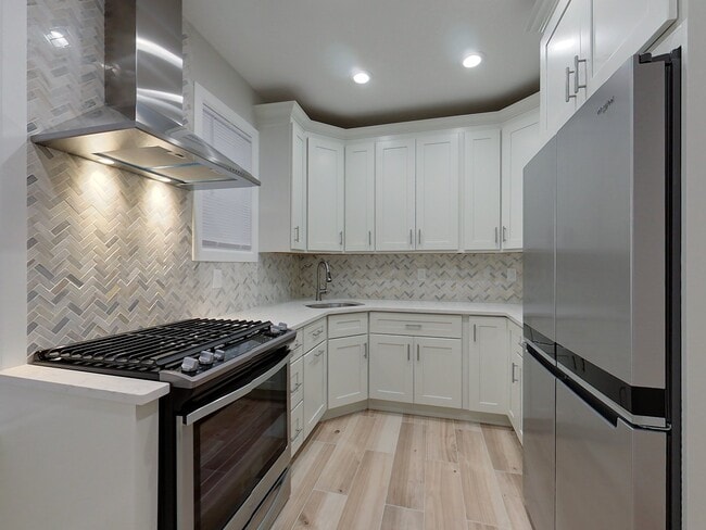 Kitchen - 314 3rd St