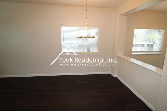 Foto del edificio - 3 br, 2 bath House - 1914 Esterel Way