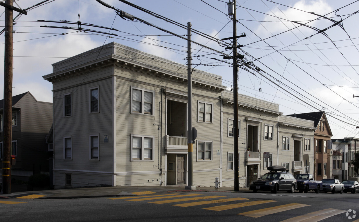 Primary Photo - 488-498 30th St
