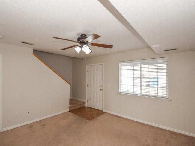 Building Photo - 262 W 1395 S