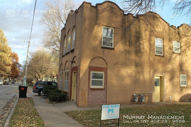 Building Photo - 657 W 16th St