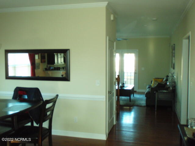 Building Photo - 1825 Olive Pine Way