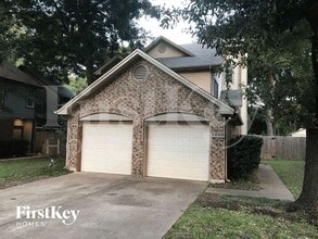 Building Photo - 1600 Allen Dr