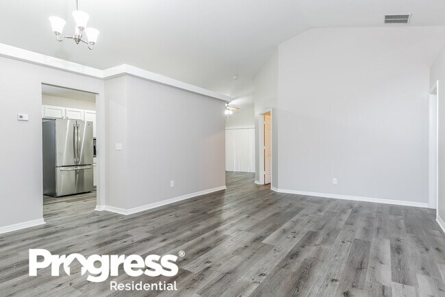 Foto del edificio - 3027 Eagle Crossing Dr