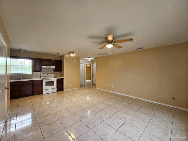 Foto del edificio - 6202 S Rivera St
