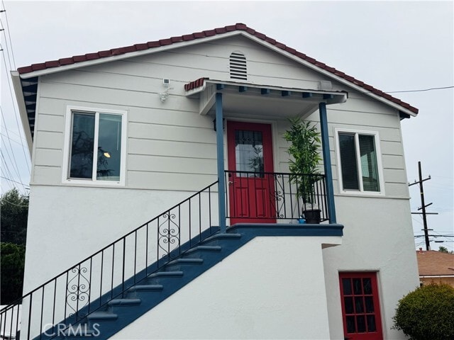 Building Photo - 9729 W Live Oak Ave