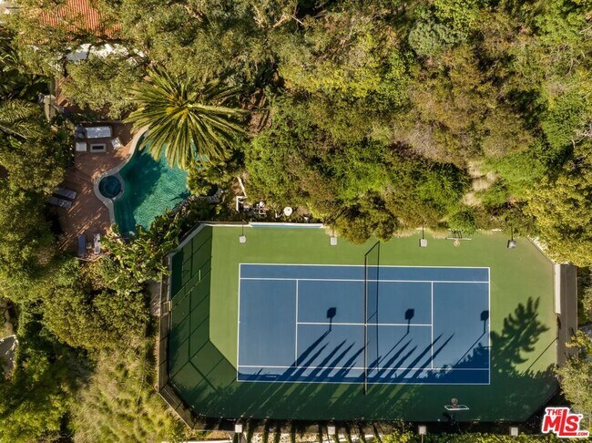 Foto del edificio - 1427 Kings Rd