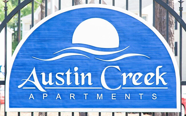 Austin Creek Apartments Fayetteville Nc Apartments Com Austin Creek Apartments Fayetteville Nc Apartments Com