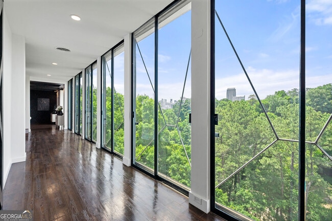 Building Photo - 130 26th St NW