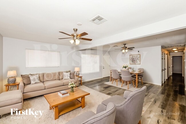 Building Photo - 2012 Bennett St