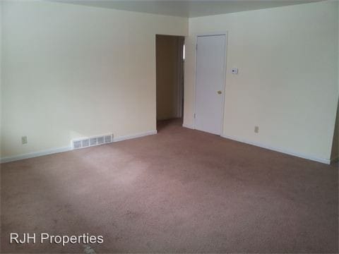 Building Photo - 6308 W Hampton Ave