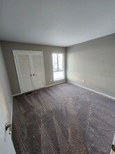 3BR, 2.5 bath- 1,675 sq ft bedroom 2 - Willow Oaks