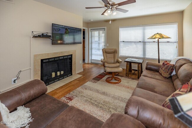 Foto del edificio - 5855 N Kolb Rd