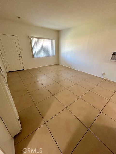 Building Photo - 37111 Cathedral Canyon Dr
