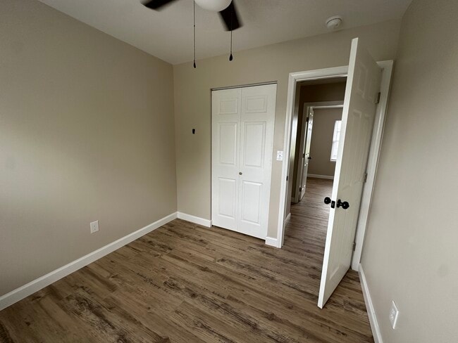 Building Photo - gregg st 2 bedroom